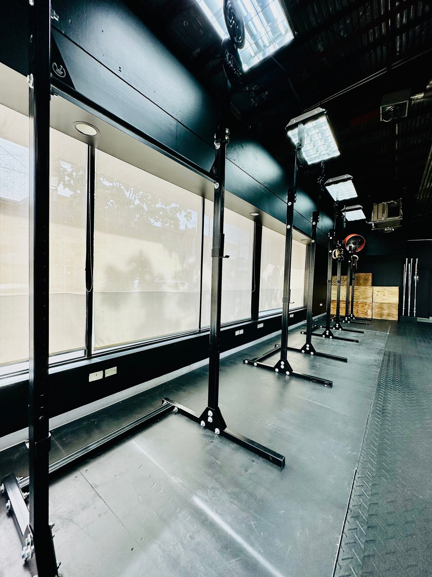 Rooster Stand Rack SR-R / Yoke SR-Y